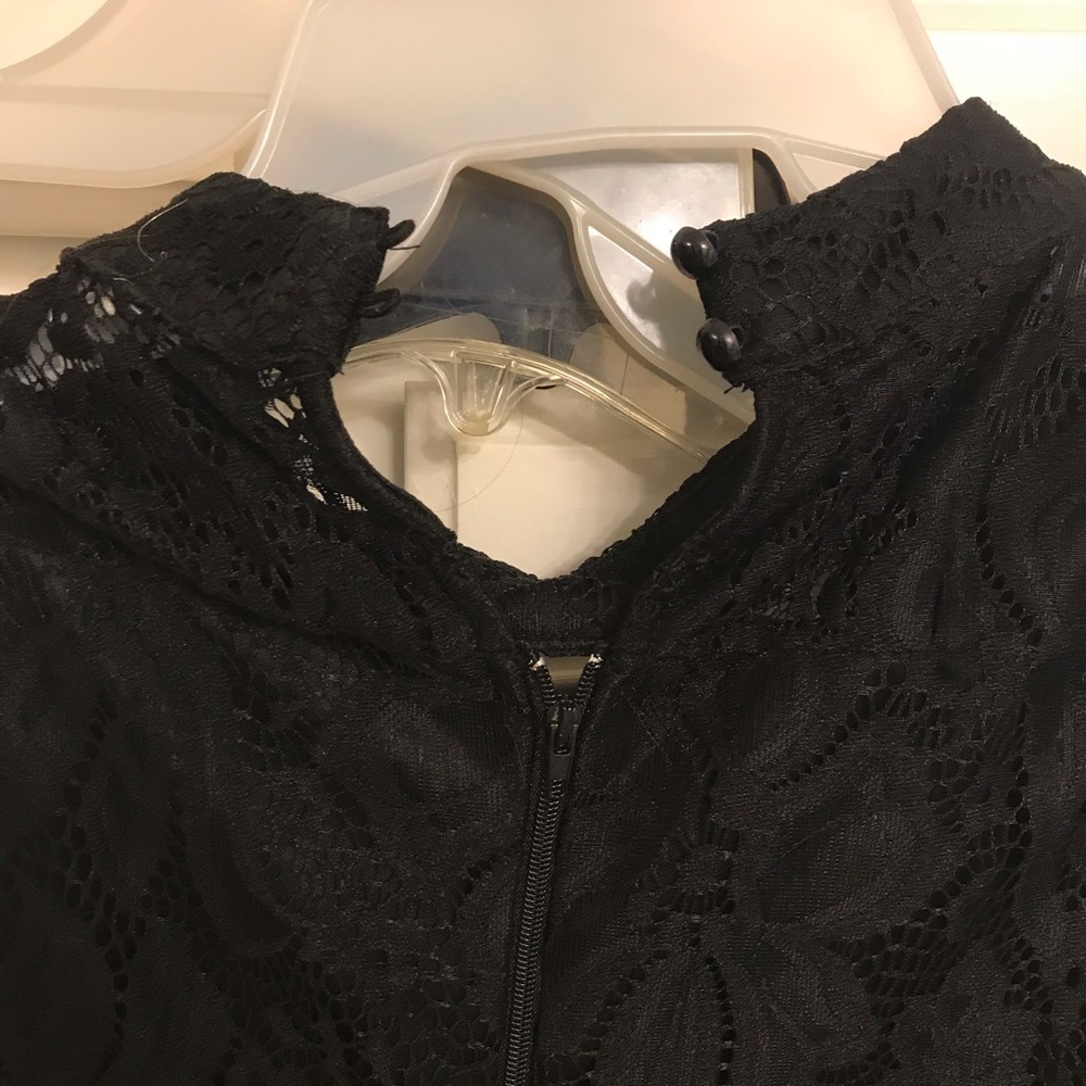 LBD - Picture 3 of 7
